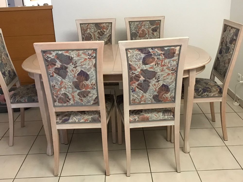 Esstisch mit 6 Stühlen und Sideboard, von Selva Kaufen auf Ricardo