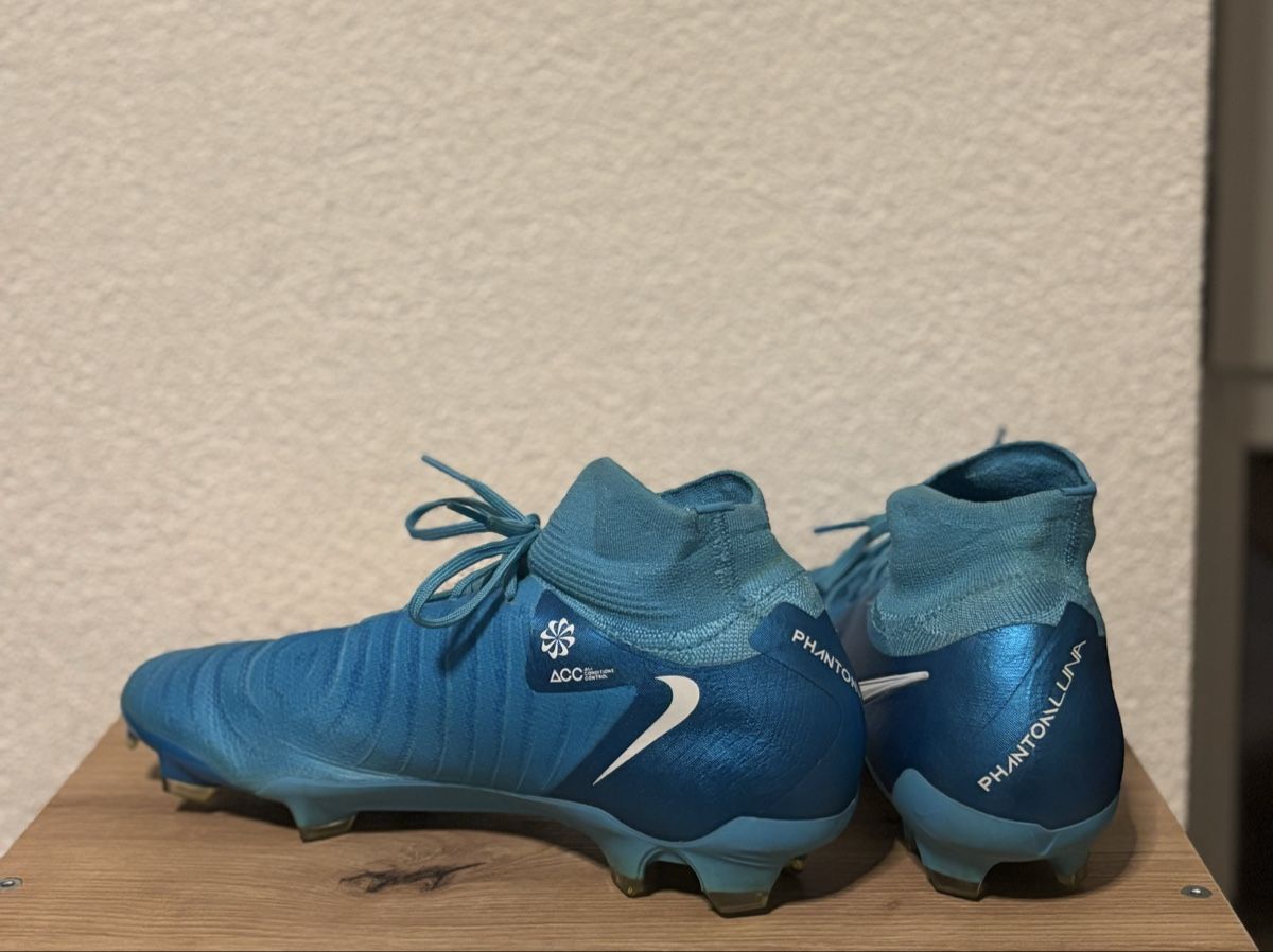 Nike Herrenschuhe: Nike PHANTOM – Neu (gemäss Beschreibung) aus La Tour-de-Trême von luc_69nq 2