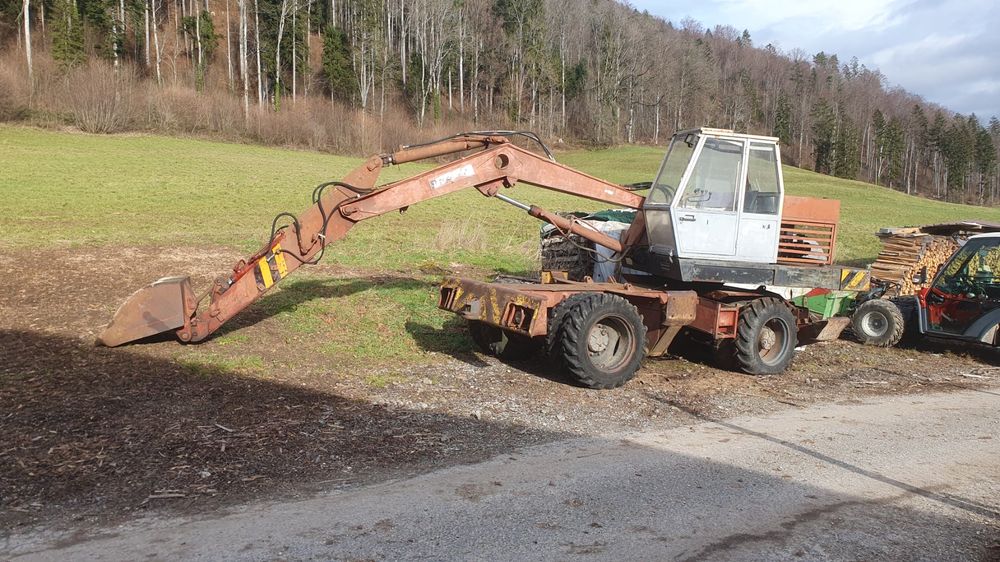 Bagger: Bagger Poclain Ly80 Gebraucht Kaufen – EOHPE