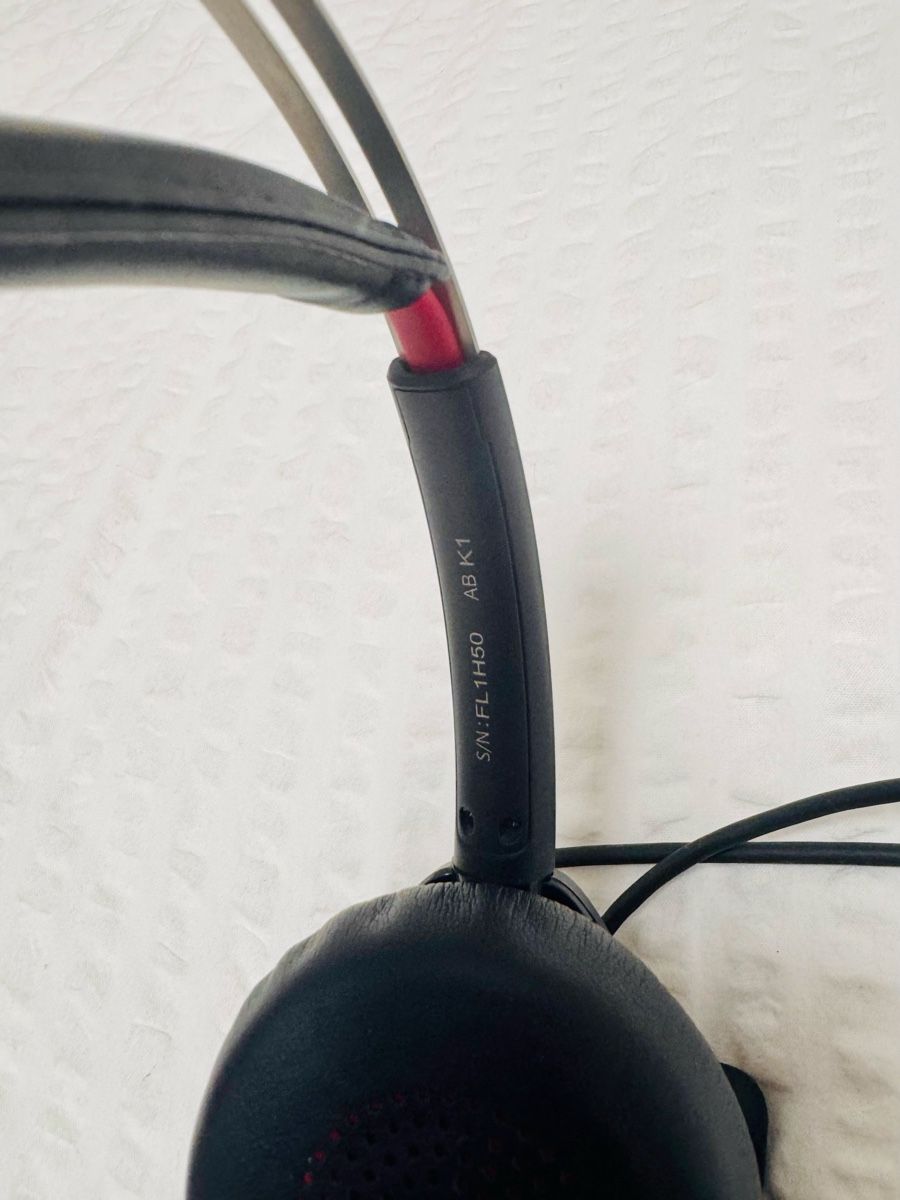 Plantronics Kopfhörer: Plantronics Voyager Focus UC – Wireless Bluetooth Headset – Gebraucht aus Horgen von Renbert 1