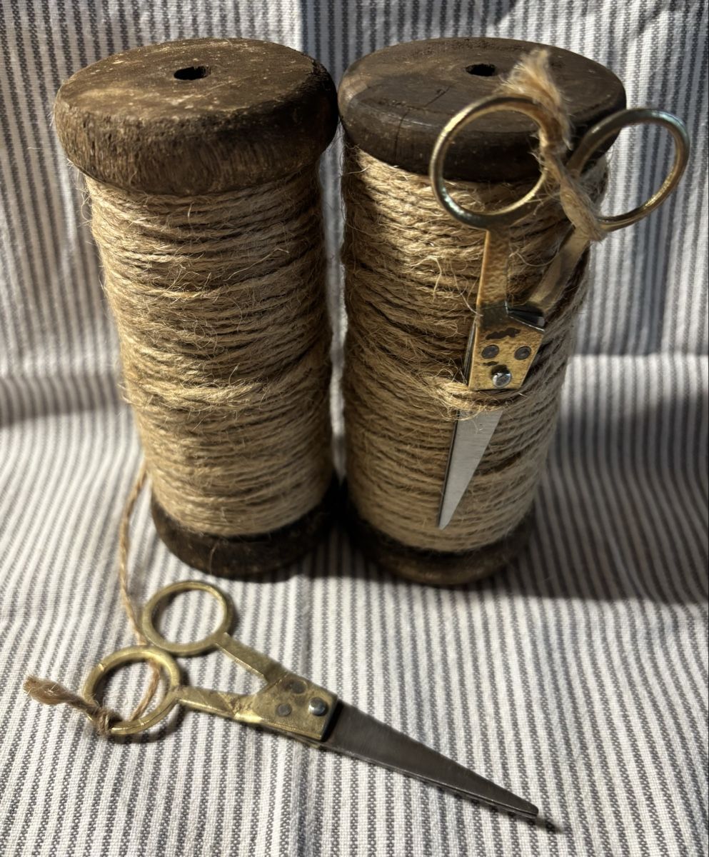 Nastri decorativi: Holzspule mit Jutenband..Neu.. – Nuovo (secondo la descrizione) da Hünenberg venduto da Smile77.. 1