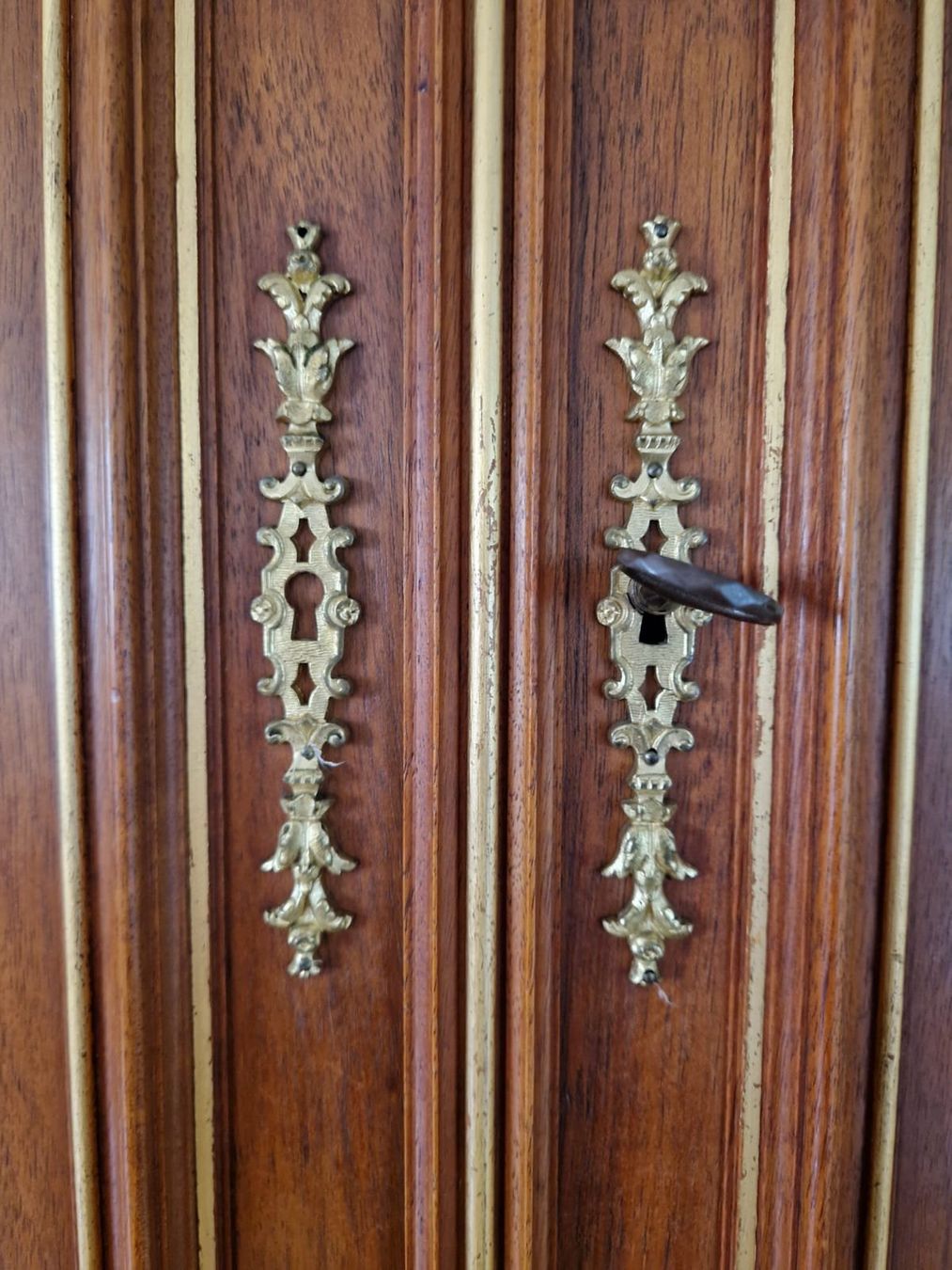 Credenze: Antiker Schrank/ Buffet – Usato da Muttenz venduto da Mammeli2000 3
