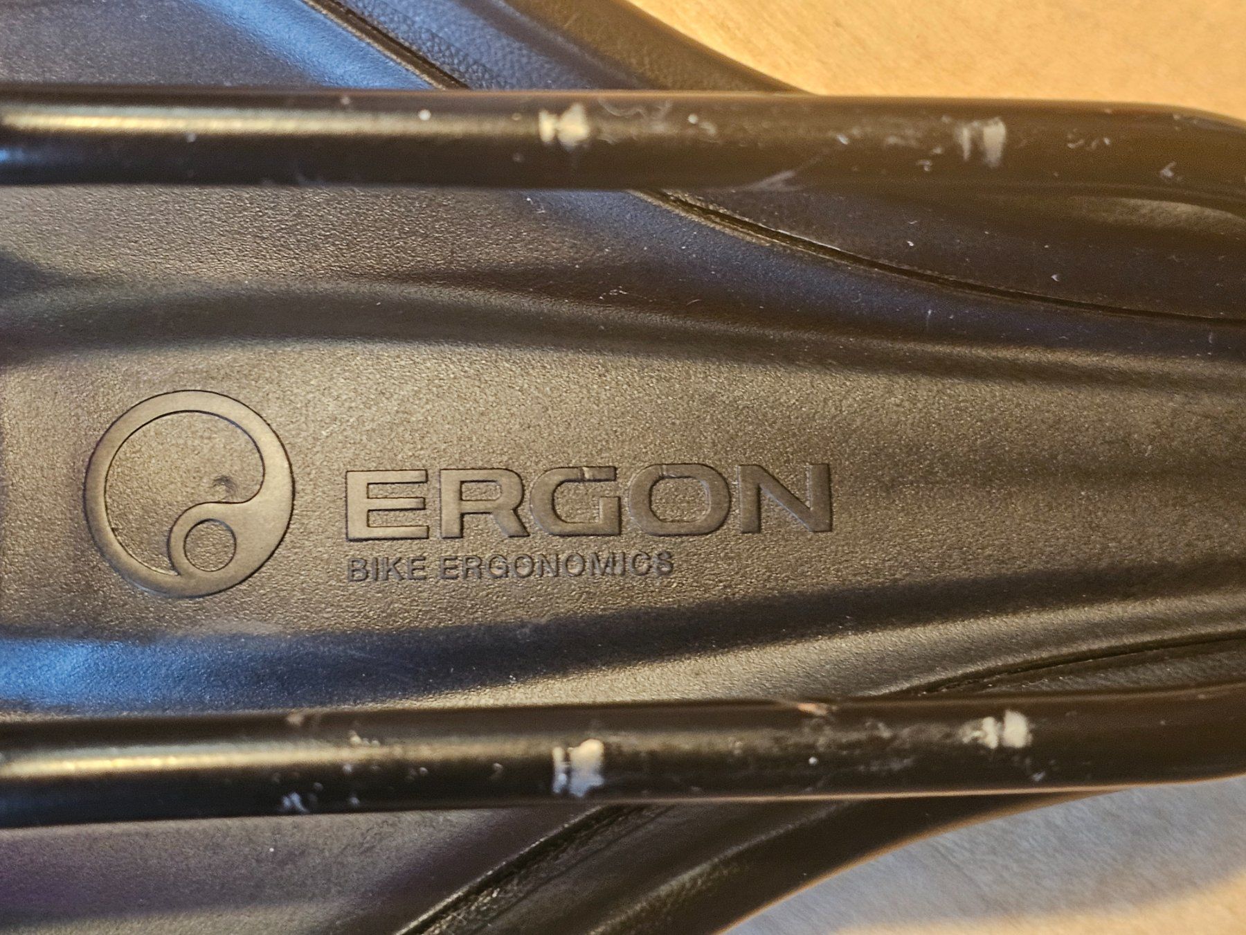 Ergon Pezzi di ricambio: Ergon Sattel SM  Pro Men, small/medium, wenig gebraucht – Usato da Pfäffikon ZH venduto da Gugus60 4