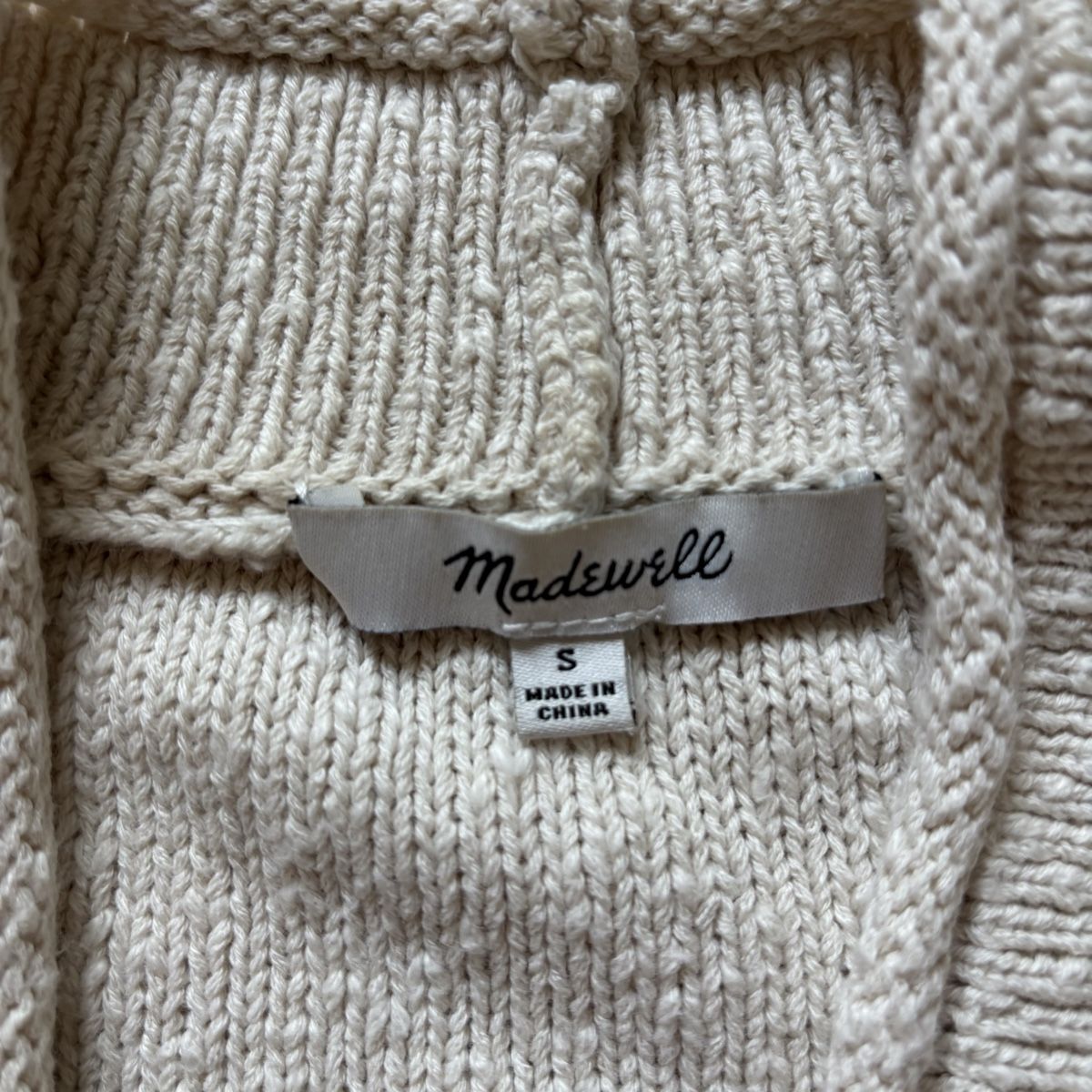 Jacken: Madewell Strickjacke in cremeweiss, Grösse S – Gebraucht aus Thun von zeugsundsachen 1