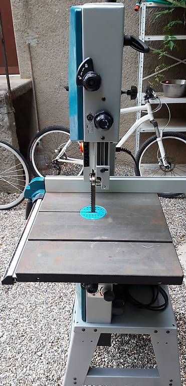 Sägen: vend scie à ruban Makita – Gebraucht aus Genève von alainmichel 1