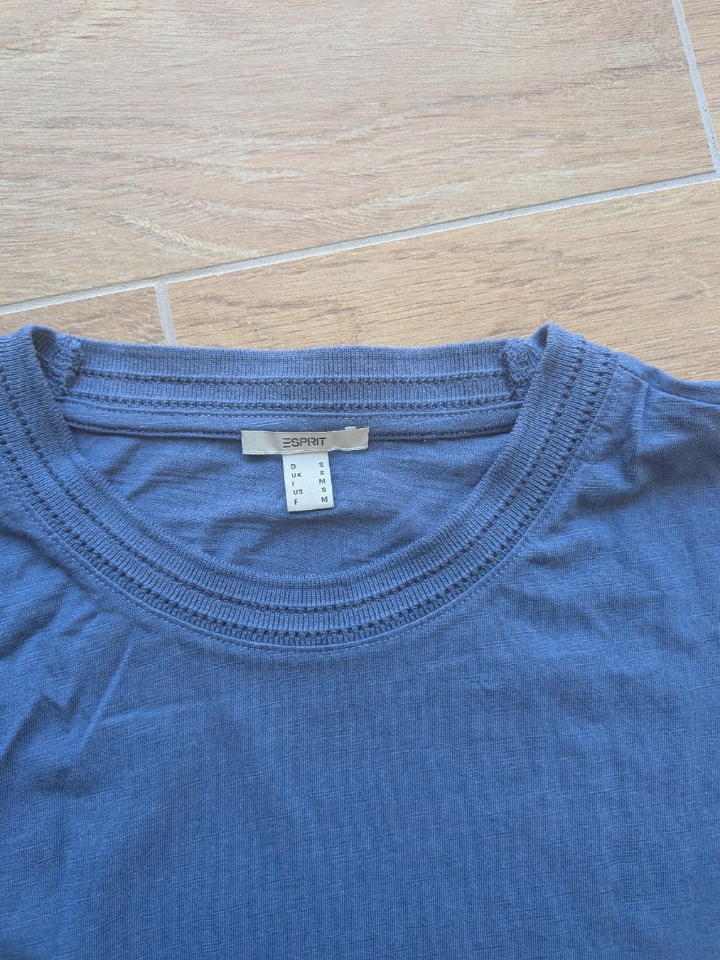 Esprit T-Shirts: NEU: Esprit Shirt Grösse S – Neu (gemäss Beschreibung) aus Eschenbach SG von SanFranciscoCalifornia 1