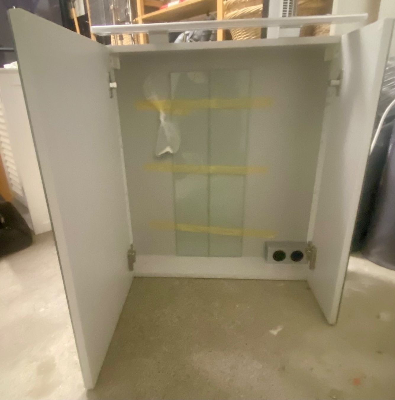 Armadietti a specchio: Spiegelschrank für Badezimmer – Usato da Cham venduto da walkerda88 1