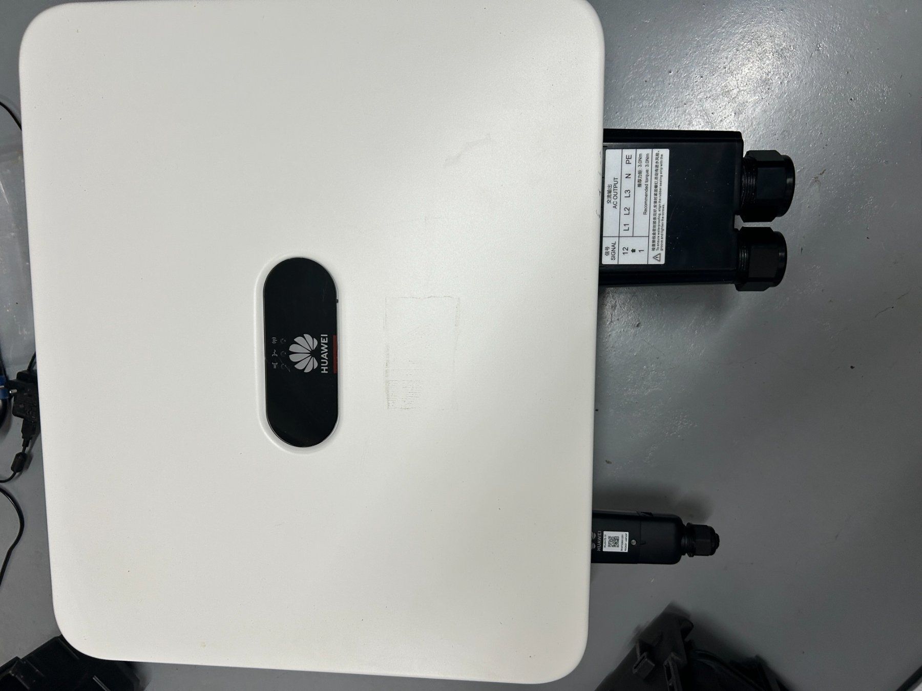 Huawei Wechselrichter: Huawei SUN 2000-25KTL-M5 – Gebraucht aus Wil SG von Bajano