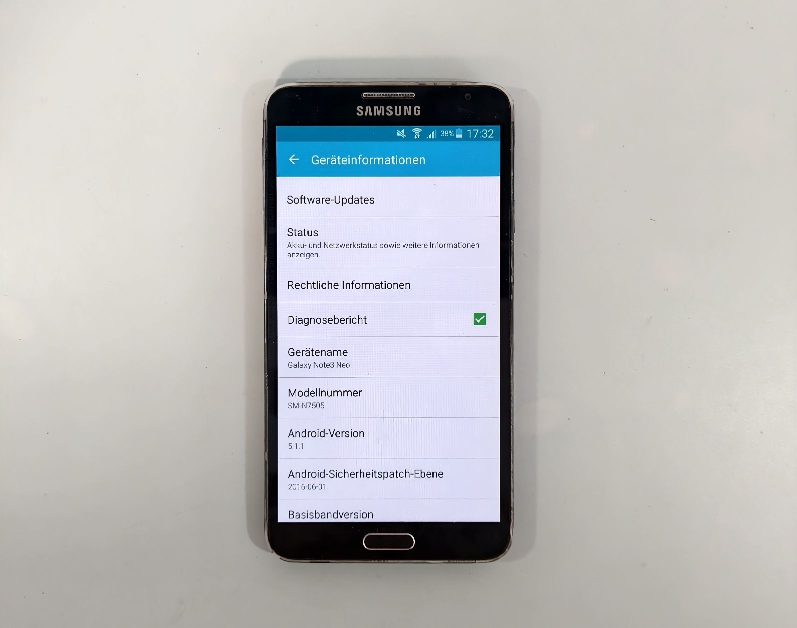 Samsung Telefoni cellulari / Smartphones: Samsung Galaxy Note 3 Neo – Usato da Ehrendingen venduto da Rocky985 2