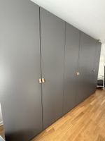IKEA PAX Kleiderschrank grau