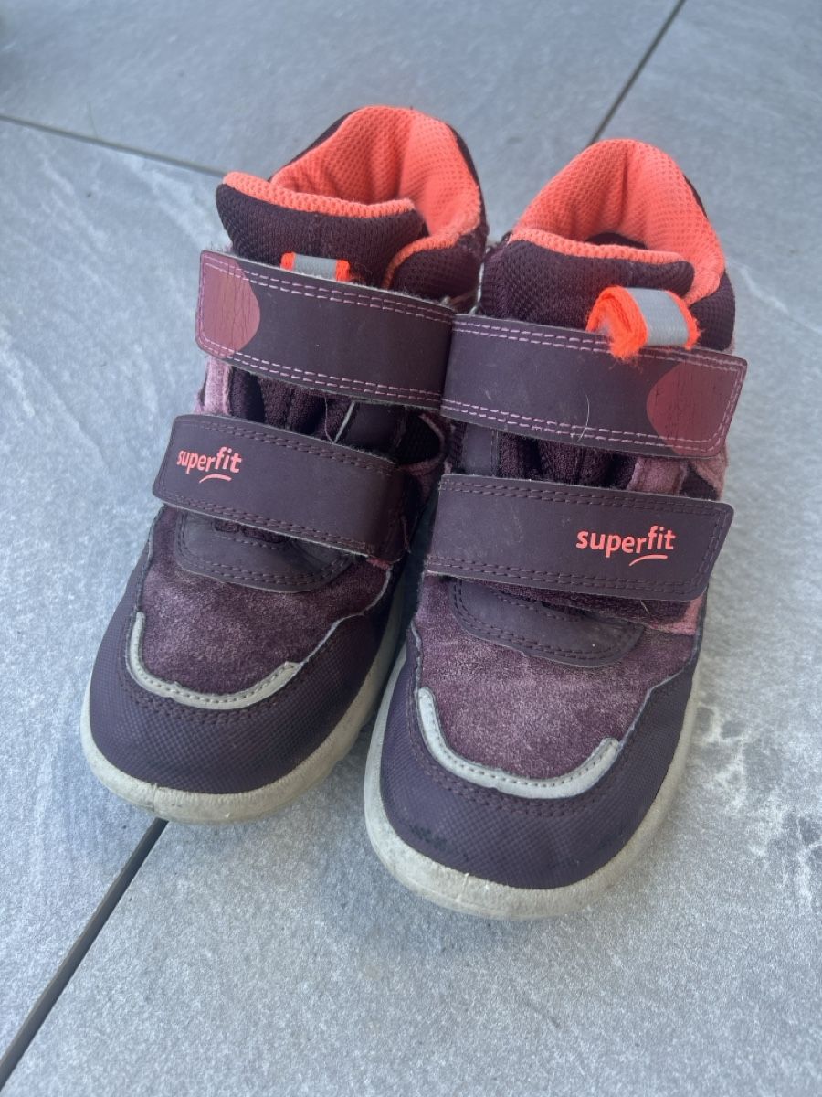 Superfit Schuhe für Jungen: Warme Halbschuhe Superfit Gr 30 – Gebraucht aus Birmenstorf AG von Stefan5413