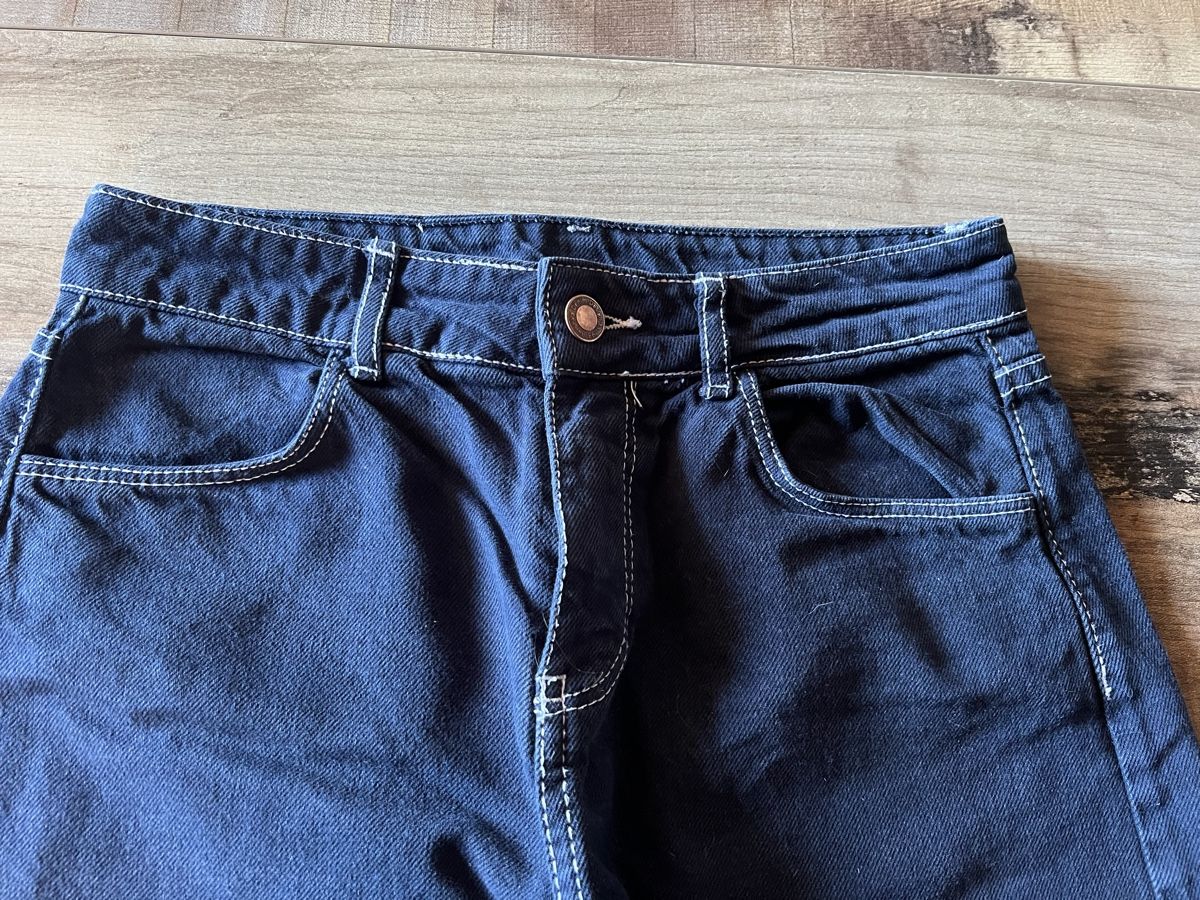Pantaloni: Pantalon cargo – Usato da Genève venduto da mms_7w5q 1