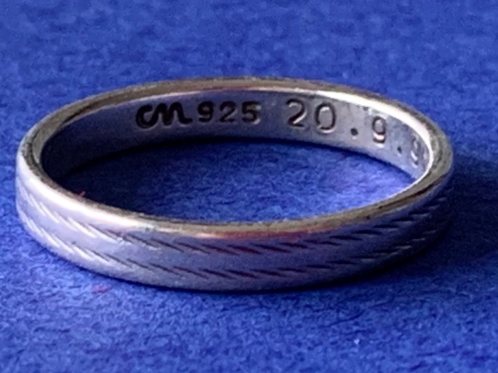 Anelli: Silberring doppel schraffur 53 – Usato da Laufen venduto da Bellebellezza 1