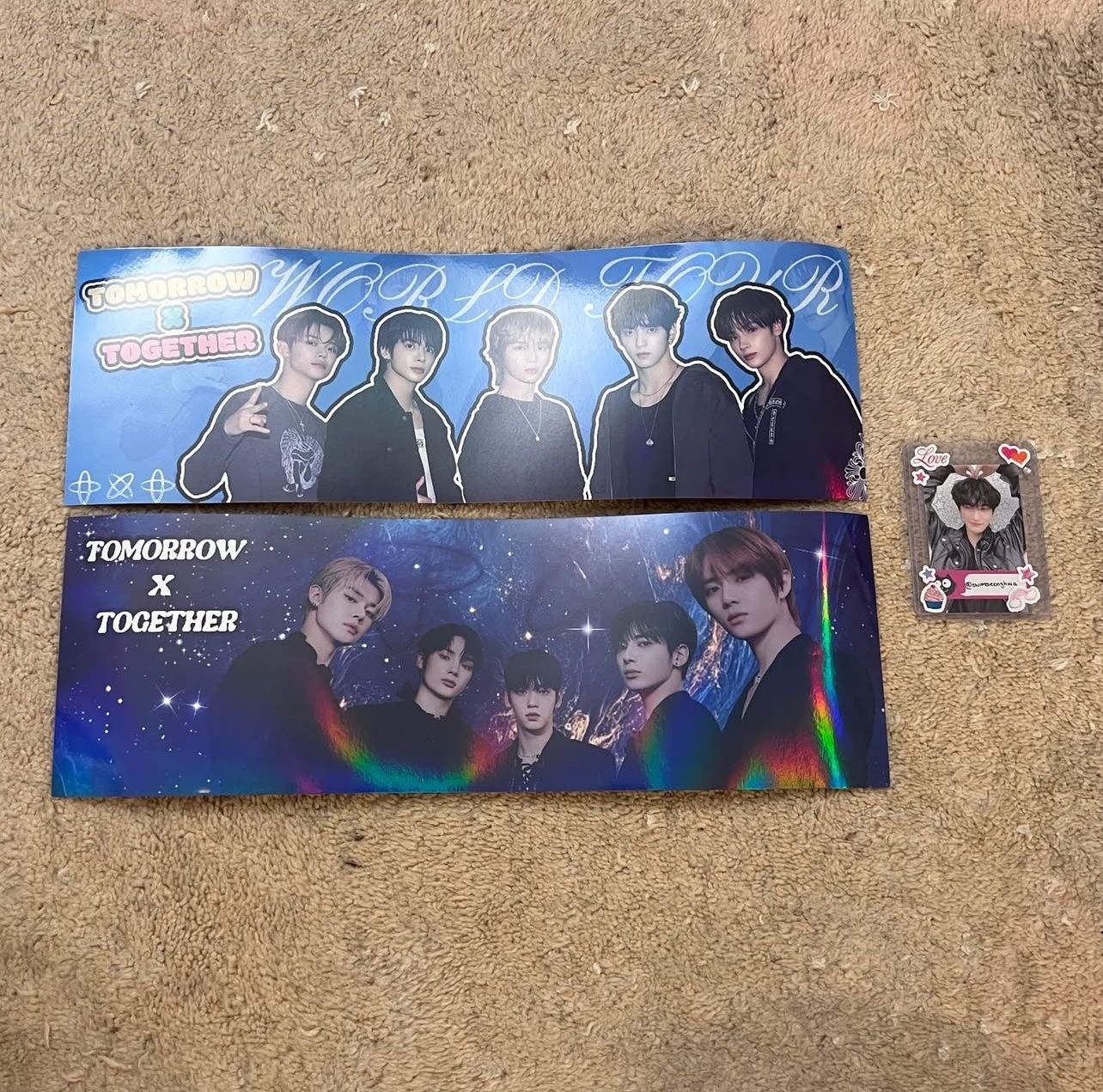 Foto & Immagini: Kpop Poster/slogans Tomorrow X Together – Nuovo (secondo la descrizione) da Berikon venduto da Alice_z