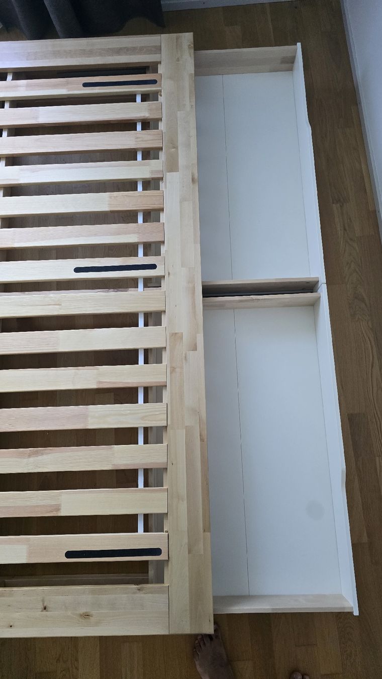 Ikea Lits: gebrauchtes IKEA Mandal Bett, 140 x 200 – D'occasion à Zürich par boj_nkp2 3