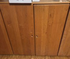Armoire en bois Holzschrank de la marque  Team 7