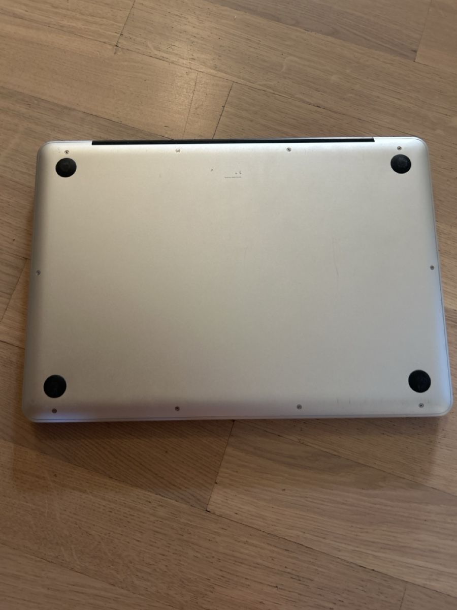 Apple Notebook: Apple MacBook Pro 13-inch (Mid 2010) – Usato da Zürich venduto da agn_w7nt 2