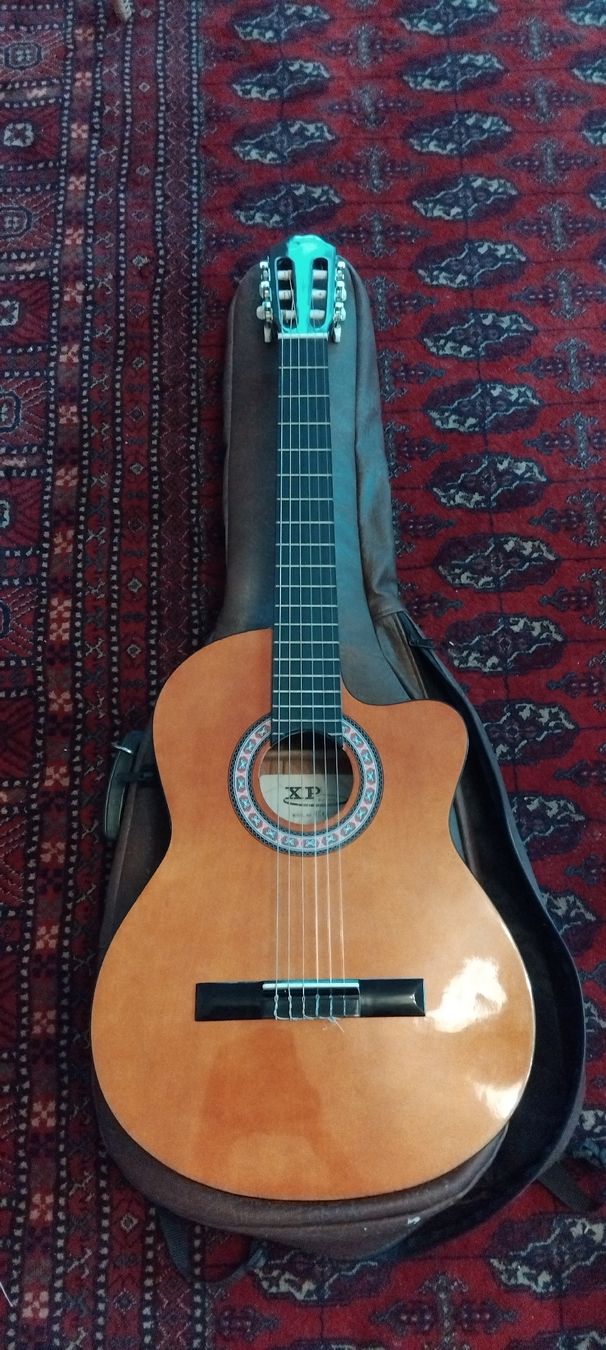 Musikinstrumente: Acoustic guitar – Neu (gemäss Beschreibung) aus Villars-sur-Glâne von max_pd52 3
