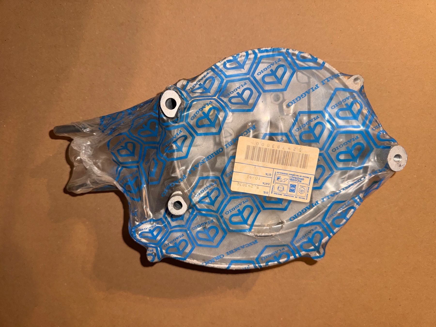 Piaggio Moteurs: Piaggio Ciao oder SI Motorgehäuse NEU aus altem Lagerbestand – Neuf avec emballage d'origine à Seewil par Sata79 2