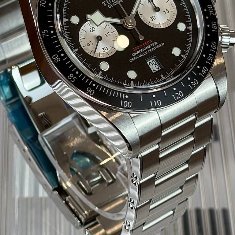 Orologi: Tudor Black Bay Chrono M79360N-0011 – Usato da Genève venduto da minty.watches 6