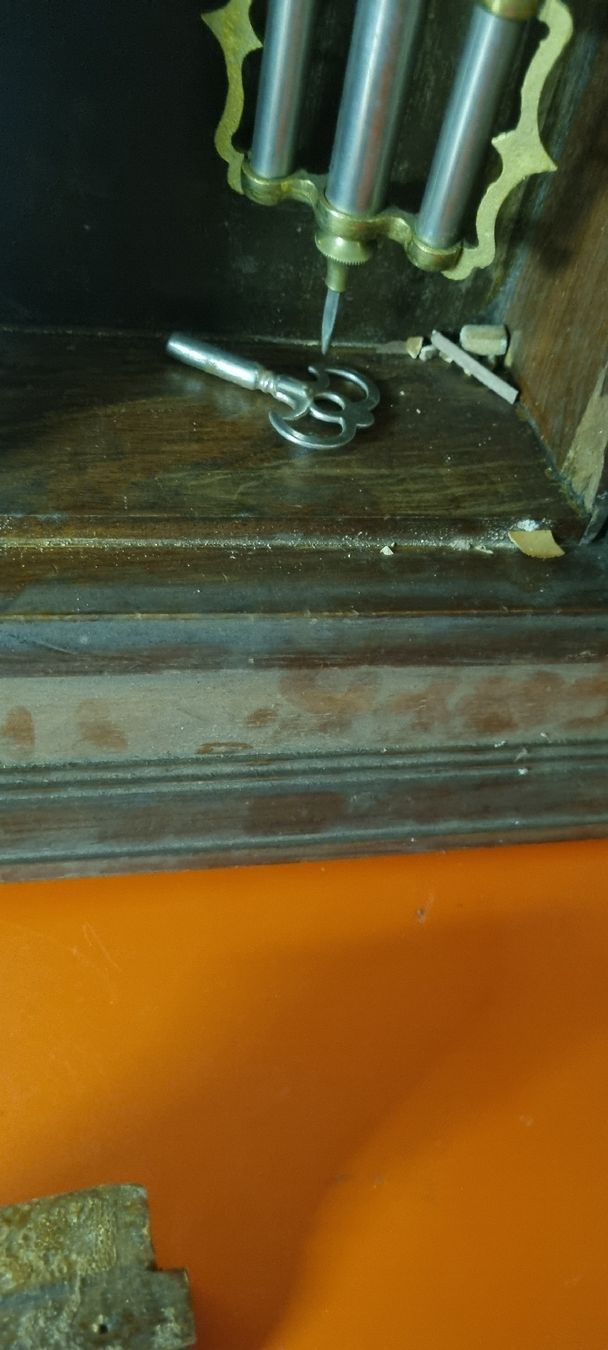 Orologi: Wanduhr Pendeluhr defekt – Difettoso da Basel venduto da Jcva 9