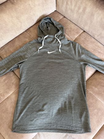 Hoodie Nike Dri-Fit gris chiné, taille M, parfait état 
