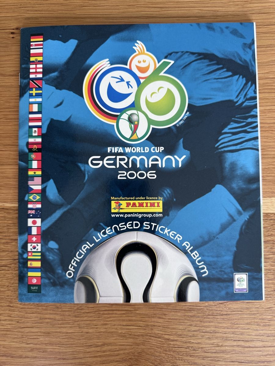 Panini Alben: Panini WM 2006 Album leer – Gebraucht aus Emmen von Panininho