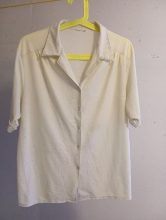 Elegante Sommerbluse, Grösse 42