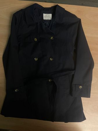 Schwarzer Zara Mädchen Trenchcoat Gr. 152