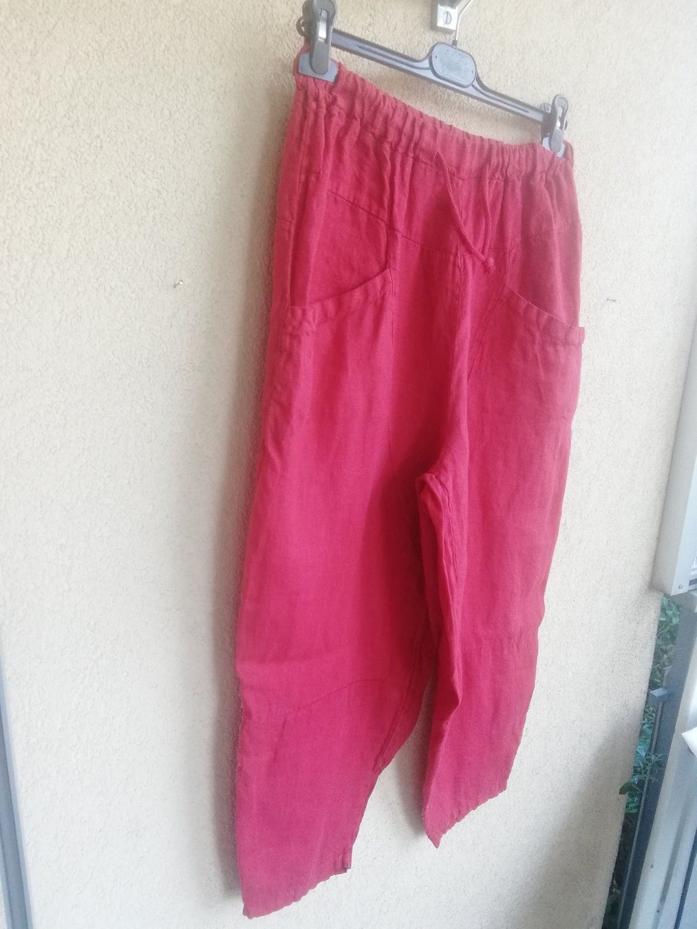 Completi & Tailleur: Hosen Ensemble mit Bluse Rot. One sice. LEINEN – Nuovo (secondo la descrizione) da Zürich venduto da Layadea 5