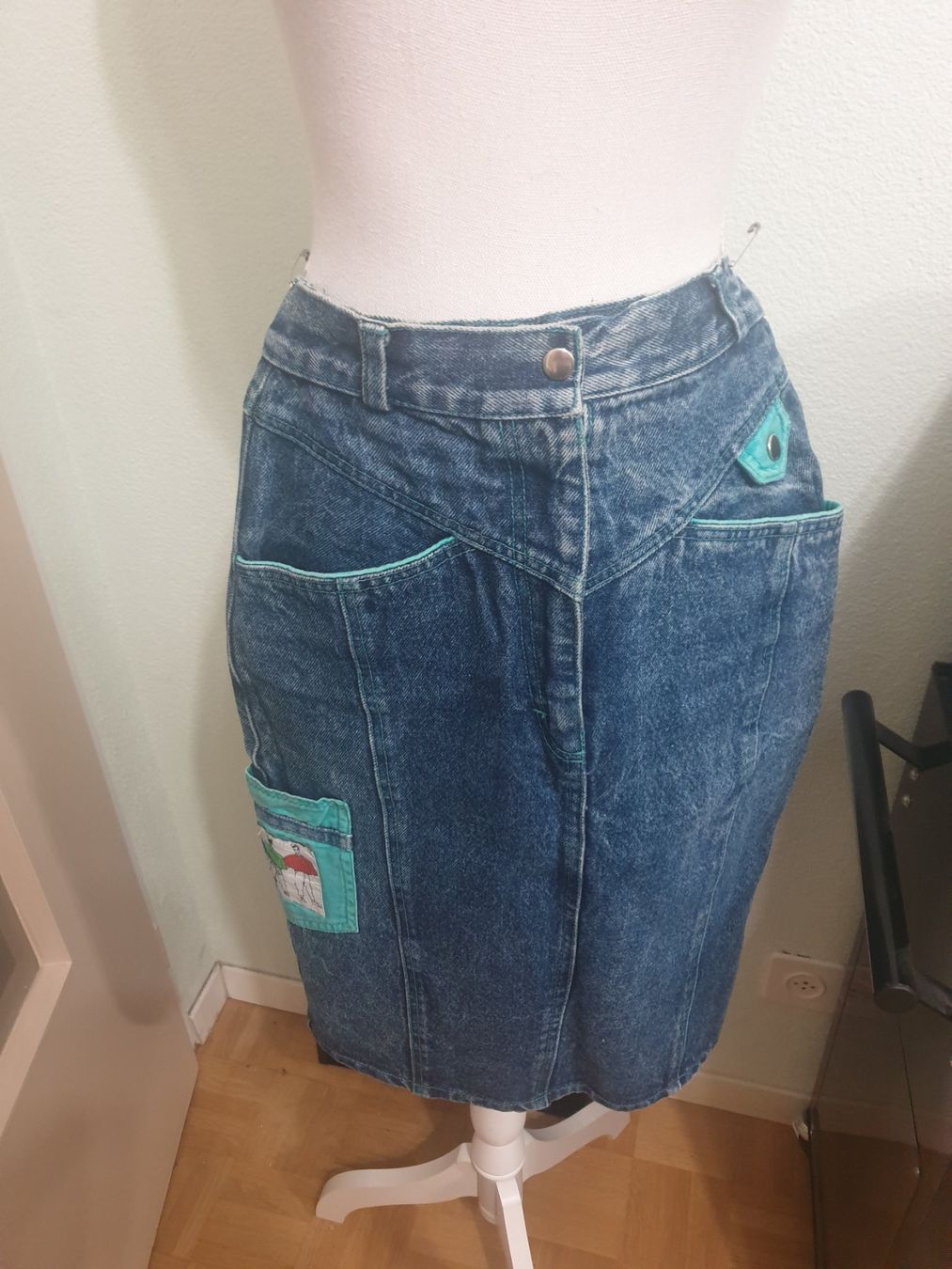 Lotti di vestiti: Superbe look! (LIQUIDATION) – Usato da Geneve venduto da Vladko1612 1