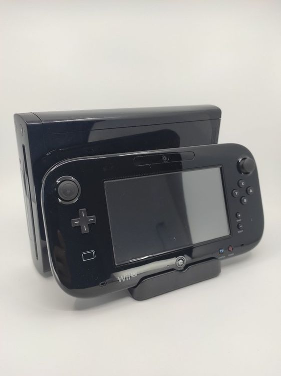 Nintendo Wii U PAL Inkl. 1 Spiel Kaufen auf Ricardo