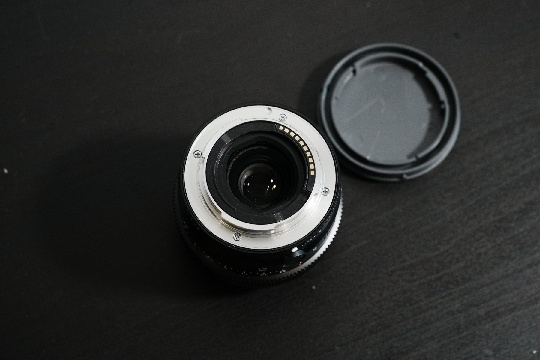 Sony Objektive: Sony FE 40mm F2.5 G E-mount Lens – Neu (gemäss Beschreibung) aus Neuchâtel von yan_lq56 2