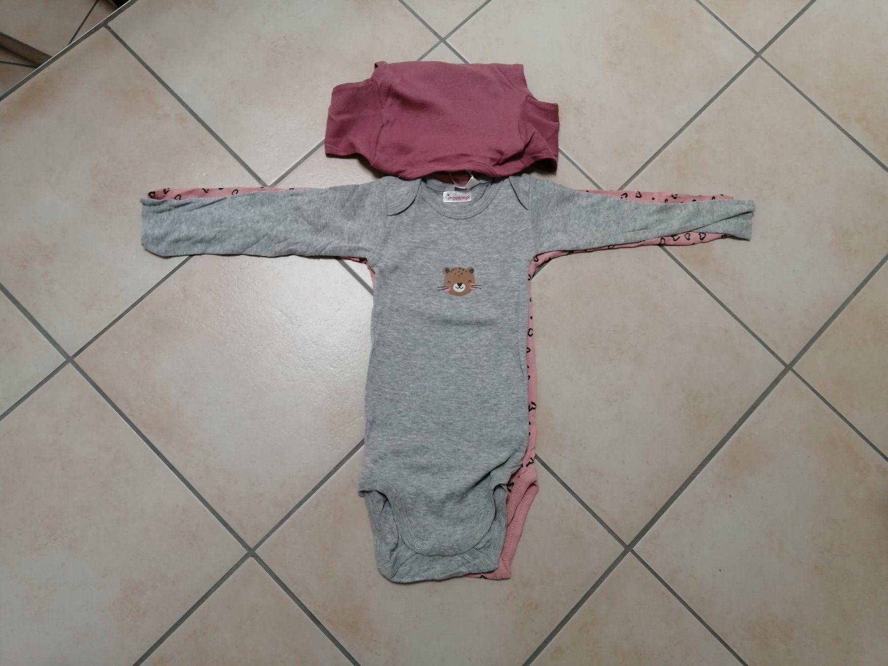 Biancheria intima: Kinderbodys Gr. 86/92 3- teilig, Mädchen NEU!!! – Nuovo e nell'imballaggio originale da Henau venduto da AXAA 1
