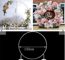 Traubogen rund mit 2 Blumen
