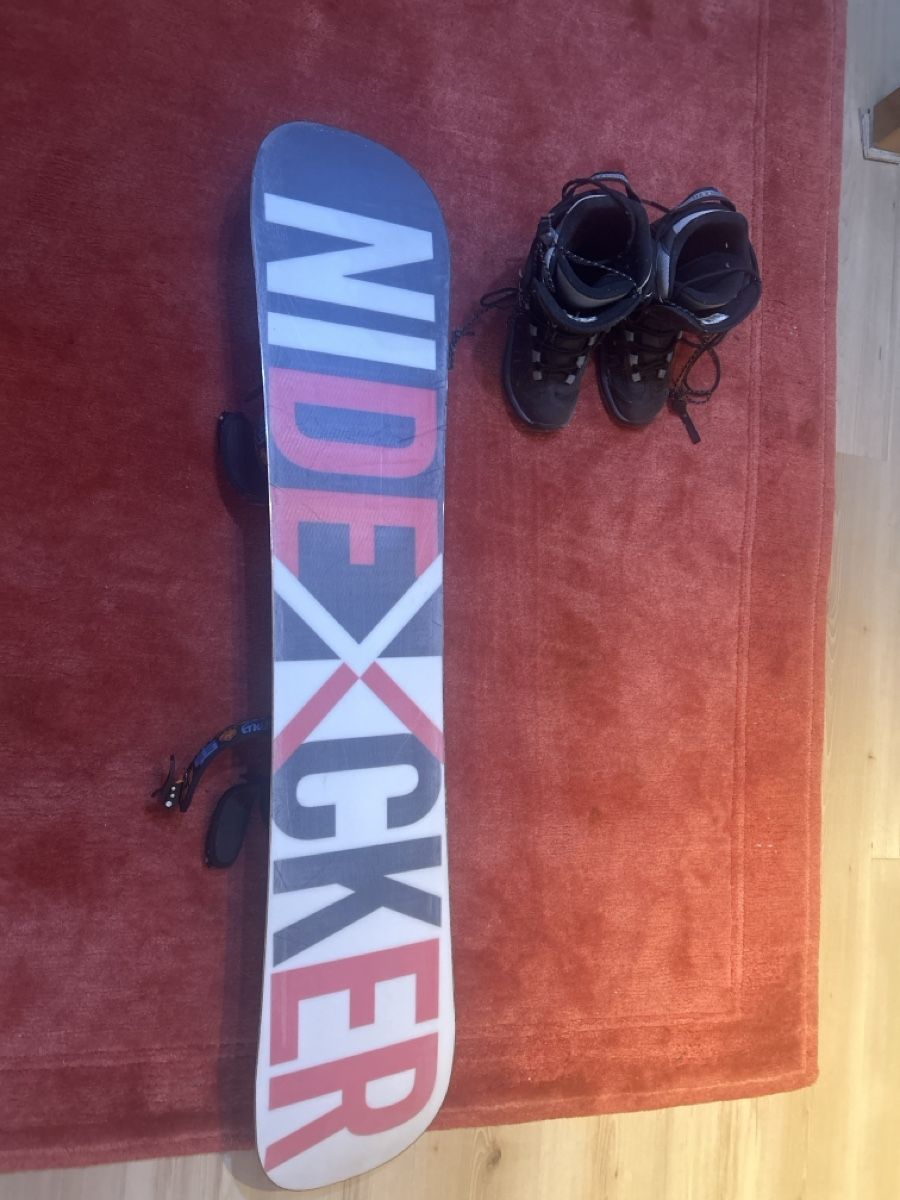 Nidecker Board: Snowboard and shoes – Usato da Richterswil venduto da tob_lfy8 1