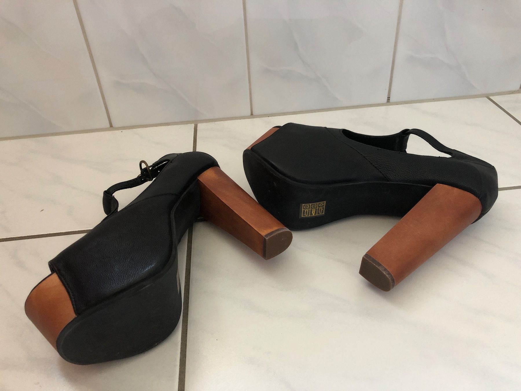 Scarpe da donna: Jeffrey Campbell Peeptoe Heels 36 – Nuovo (secondo la descrizione) da Root venduto da NaBr76 4