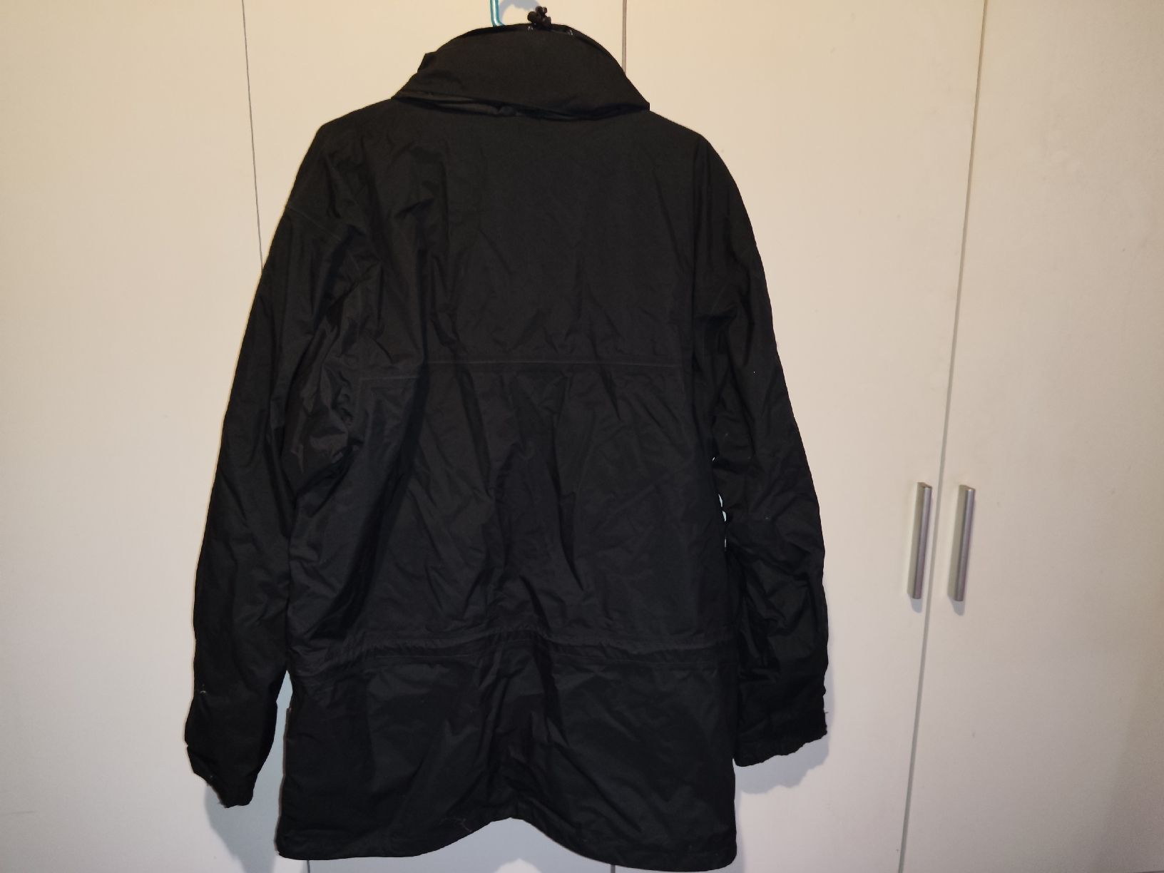 Helly Hansen Jacken: Helly Hansen Helly Tech Regenjacke Schwarz XL – Gebraucht aus Rothrist von SiddharthaMoon 4