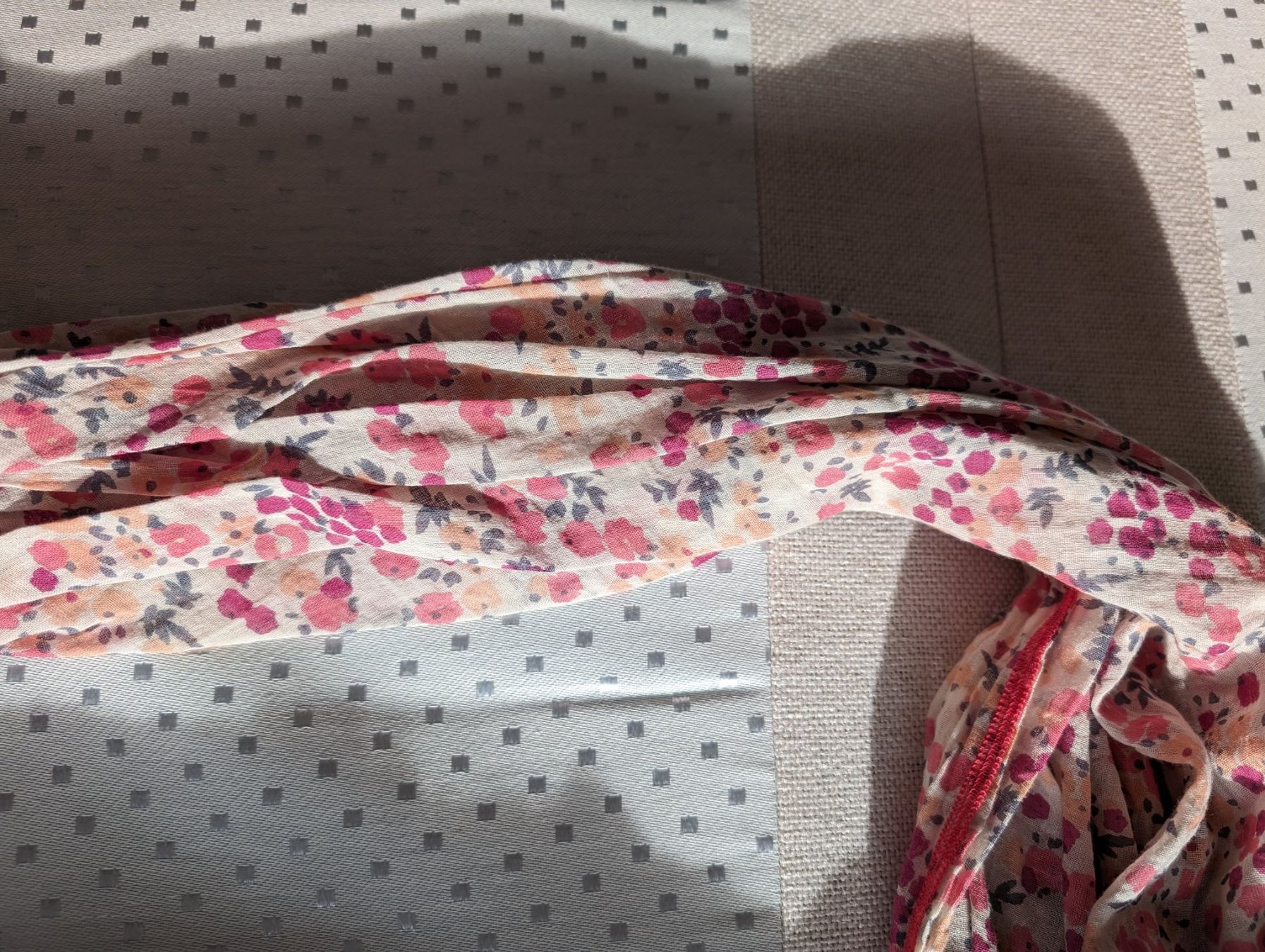 Foulard & Sciarpe: Maddison scarf- spring flowers – Usato da Glis venduto da livespringly 3