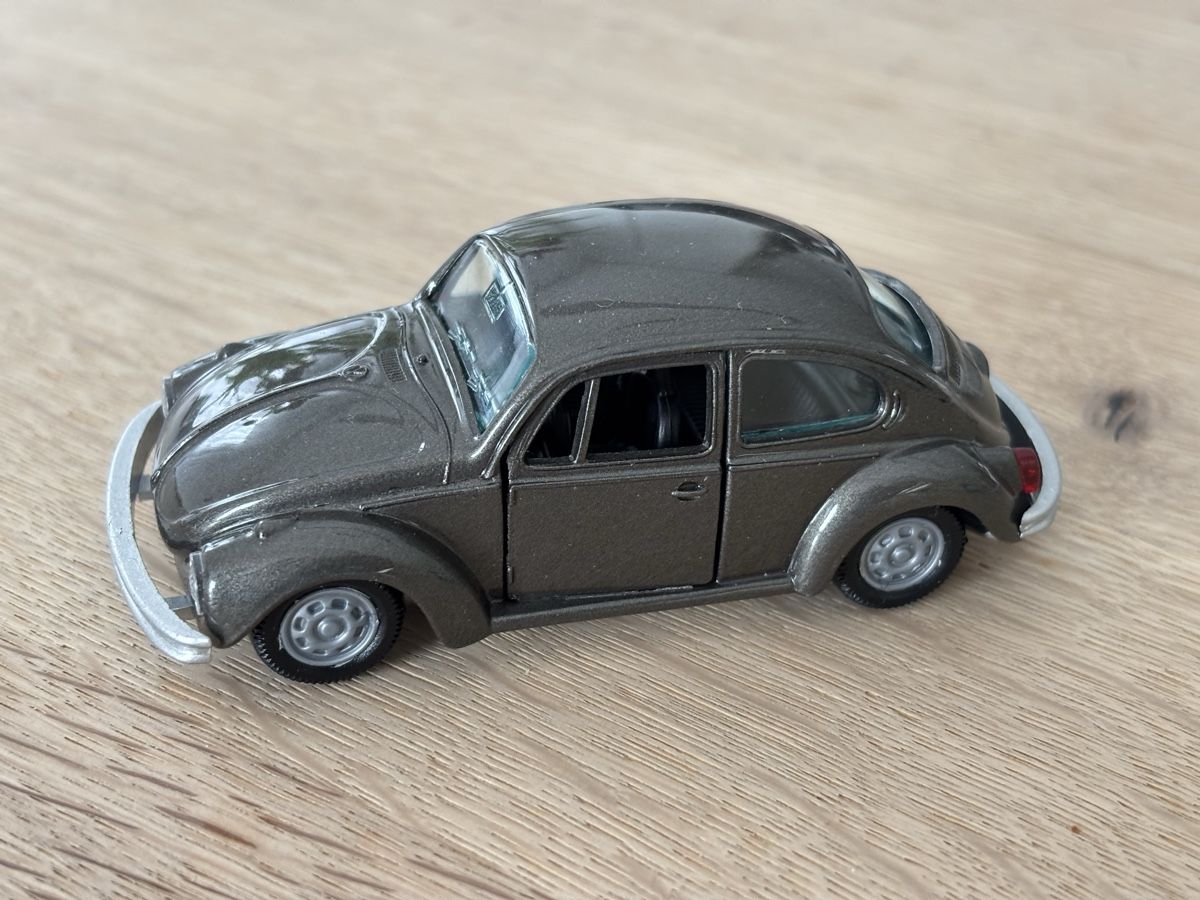 Volkswagen Modellautos: 1 VW Käfer**1:43**Gama** – Gebraucht aus Volketswil von Car6