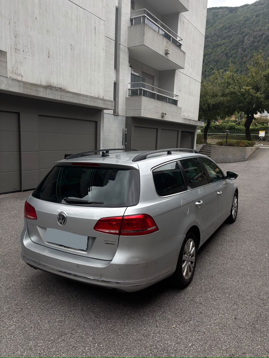 VW Automobili: VW Passat Variant 2.0TDI 4Motion – Usato da Claro venduto da NASSA091 3