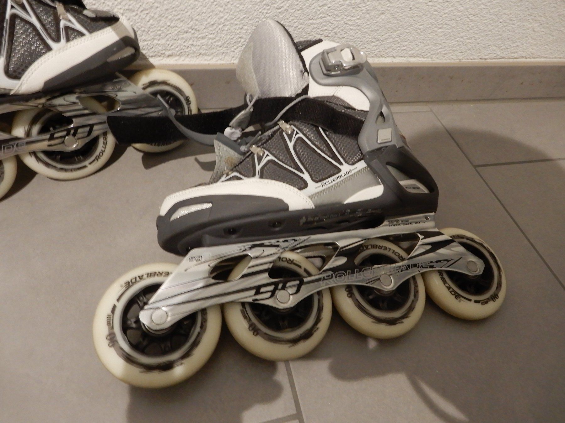 Pattini in linea & Pattini a rotelle: Inlieskate Rolleblade Gr.38,5 – Usato da Volketswil venduto da asda 4