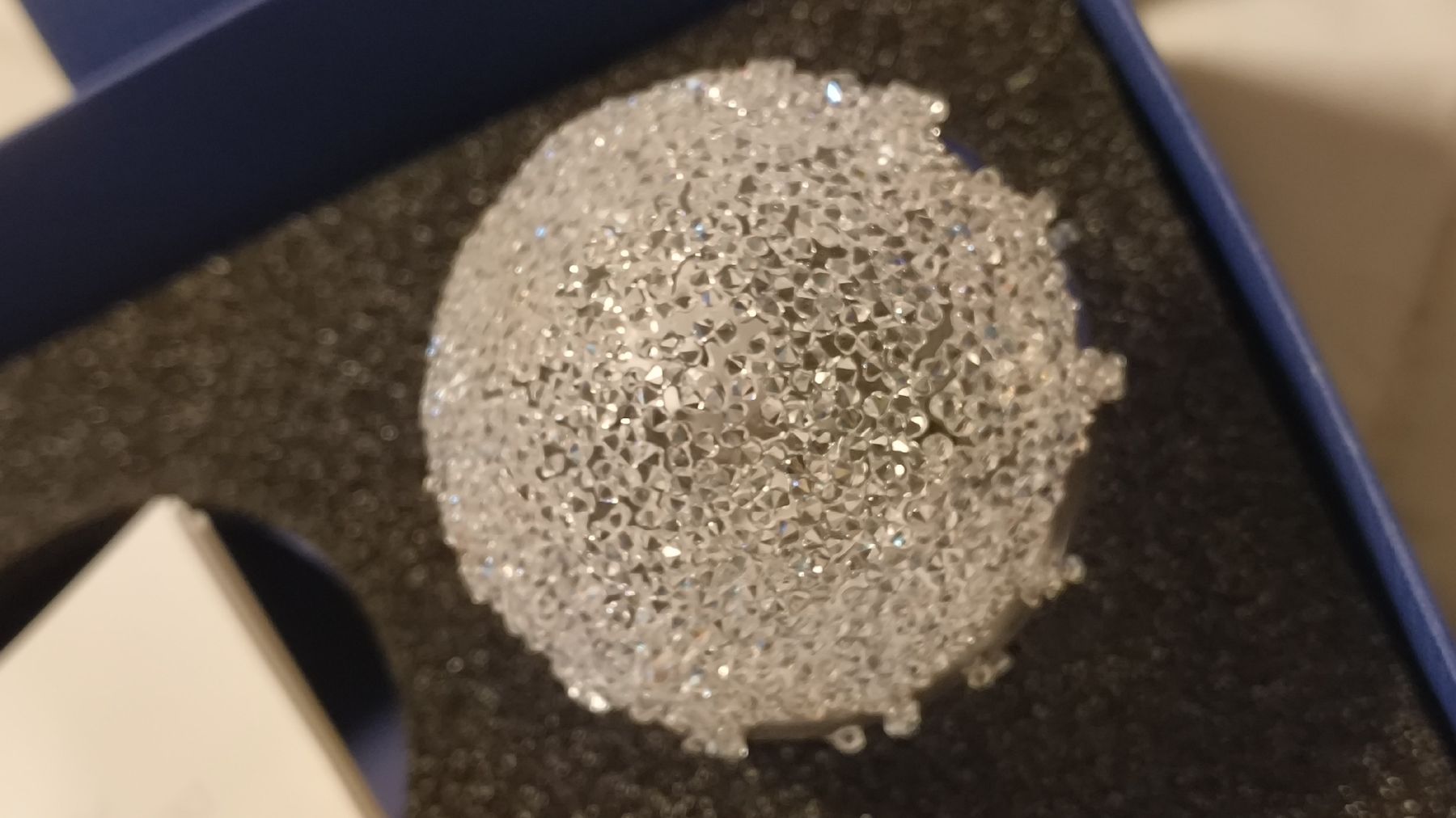 Swarovski Tutte le decorazioni: Swarovski Weihnachtskugel, LIMITED EDITION! ORIGINALVERPACKT – Nuovo e nell'imballaggio originale da Basel venduto da MinaM2014 4