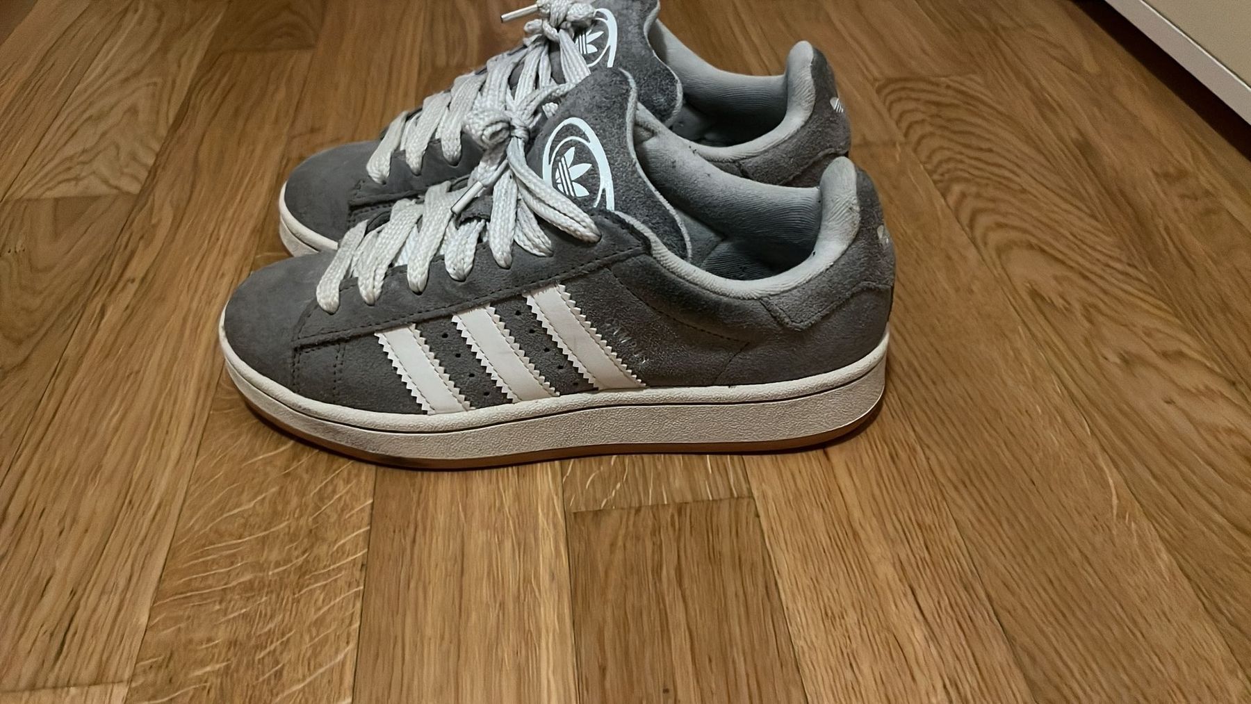 Adidas Scarpe da uomo: Chaussures 👟 adidas – Usato da Fribourg venduto da mal_8zjh 1