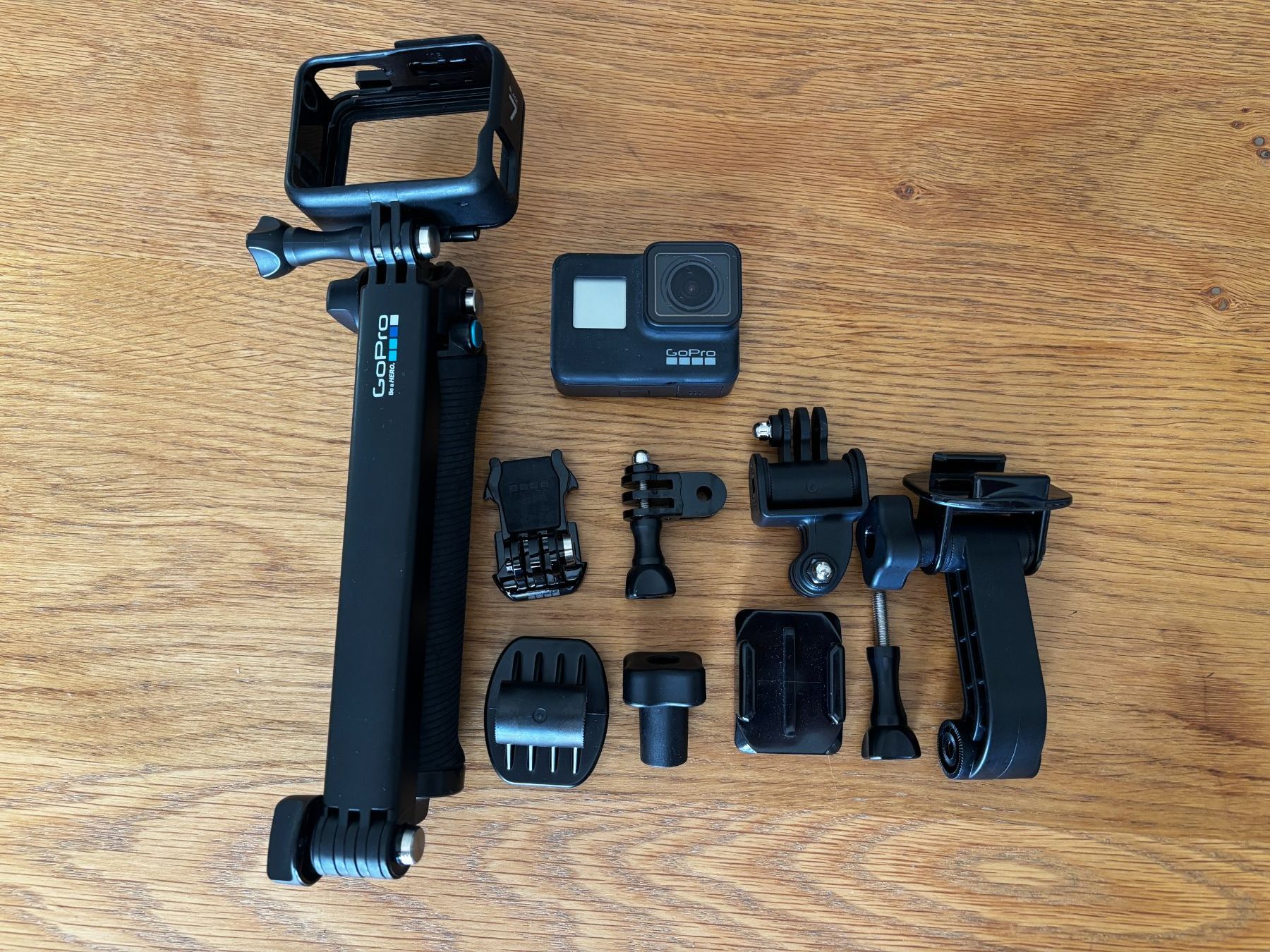 Gopro Action Cam: GoPro HERO7 Black Set – D'occasion à Emmen par Fazepalm