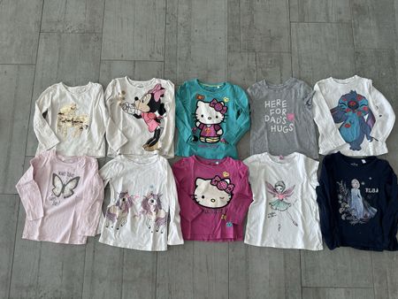 10 Mädchen Shirts Grösse 98-104⚡️⚡️