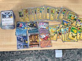 Pokémon - 30th Celebration - 46x Pikachu + Bulk