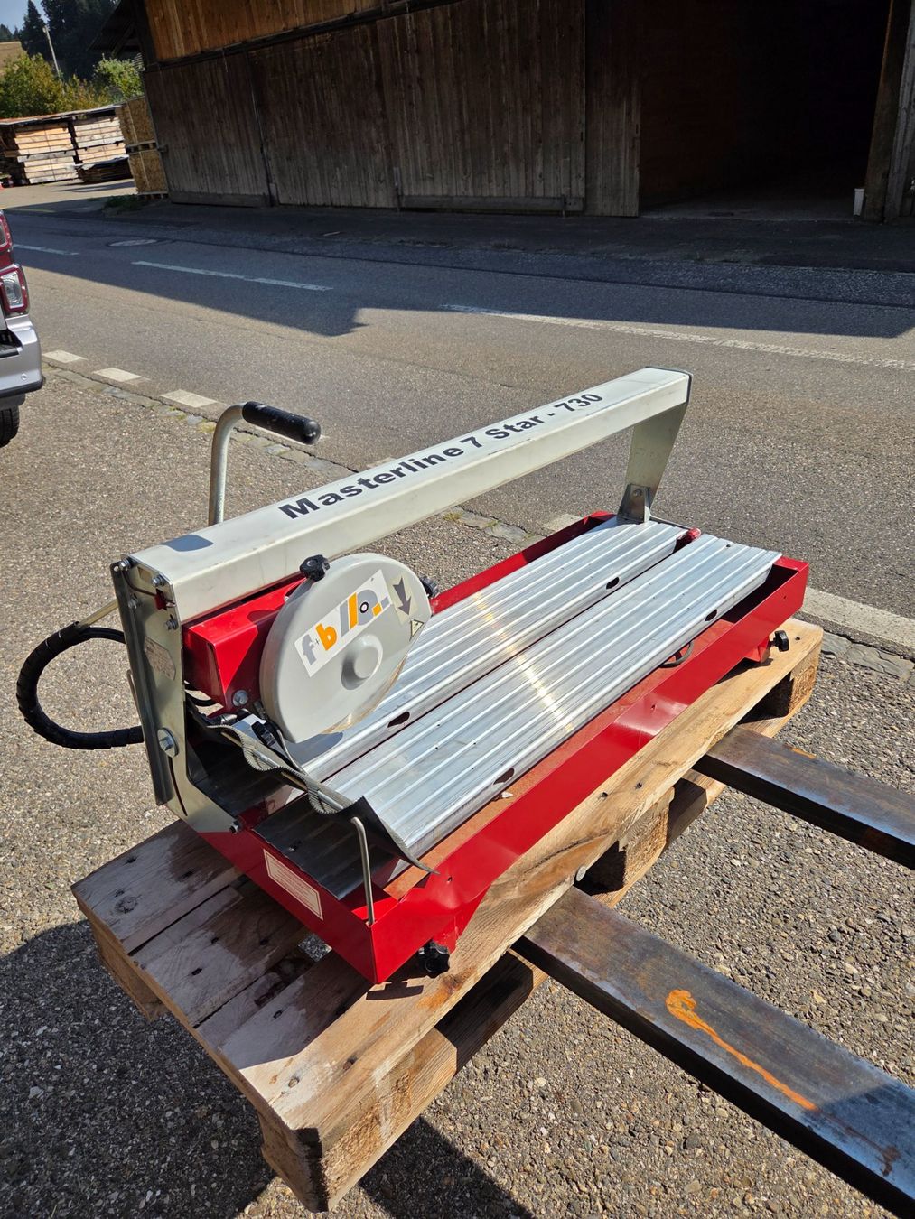 Tutte le macchine: Fliesenschneider zu Verkaufen – Usato da Lützelflüh-Goldb venduto da nip_9rzw 1