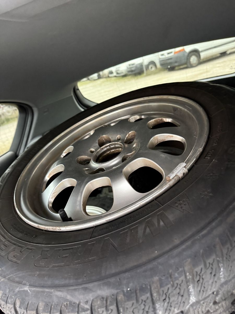BMW Automobili: BMW 118d  – Difettoso da St-Aubin-Sauges venduto da sho_z9vr 8