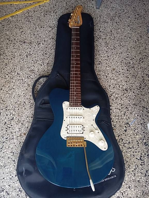 Godin Strumenti musicali: E Gitarre Godin SD – Usato da Basel venduto da Petergunn